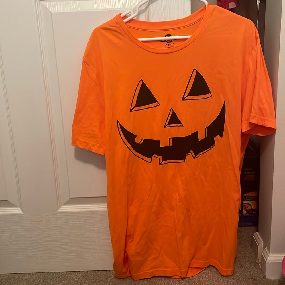 Halloween jack-o’-lantern shirt